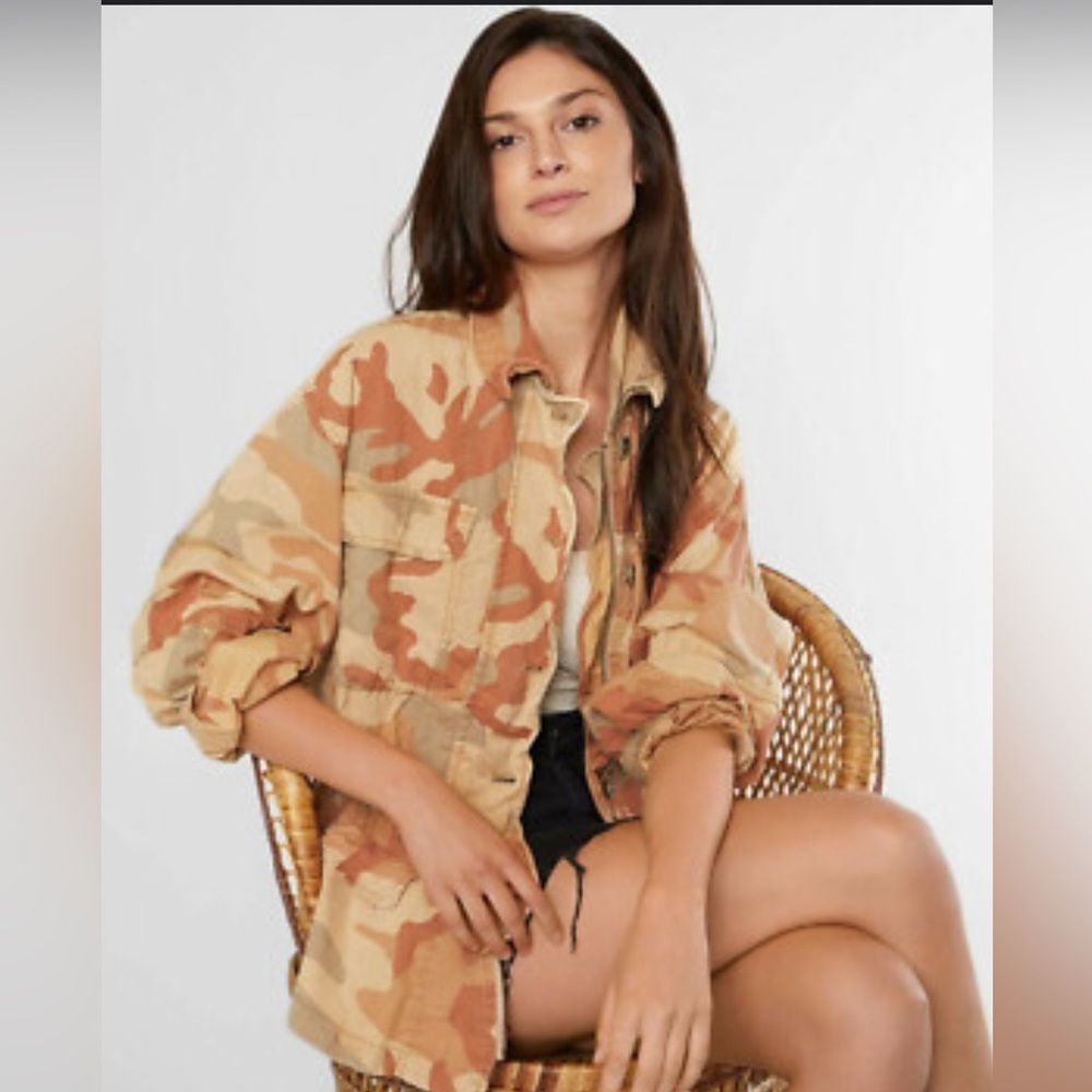 FREE PEOPLE CAMO UTILITY JACKET WOMEN’S SMALL 100% COTTON MILITARY CARGO BOHO - Picture 2 of 13